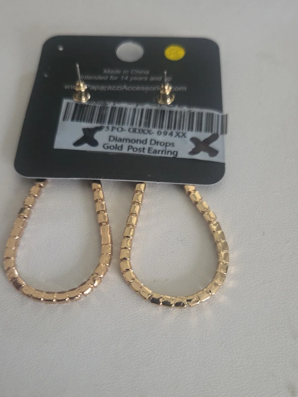 PaparazziDiamomd Drops Gold Post Earrings NWT